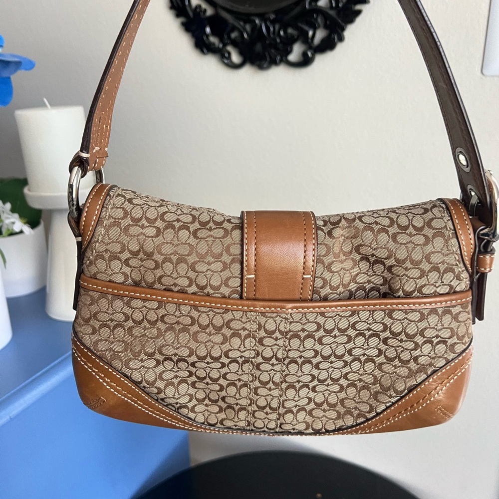 Coach Small Tan Canvas Soho A0878-F10925 - Picture 2 of 9